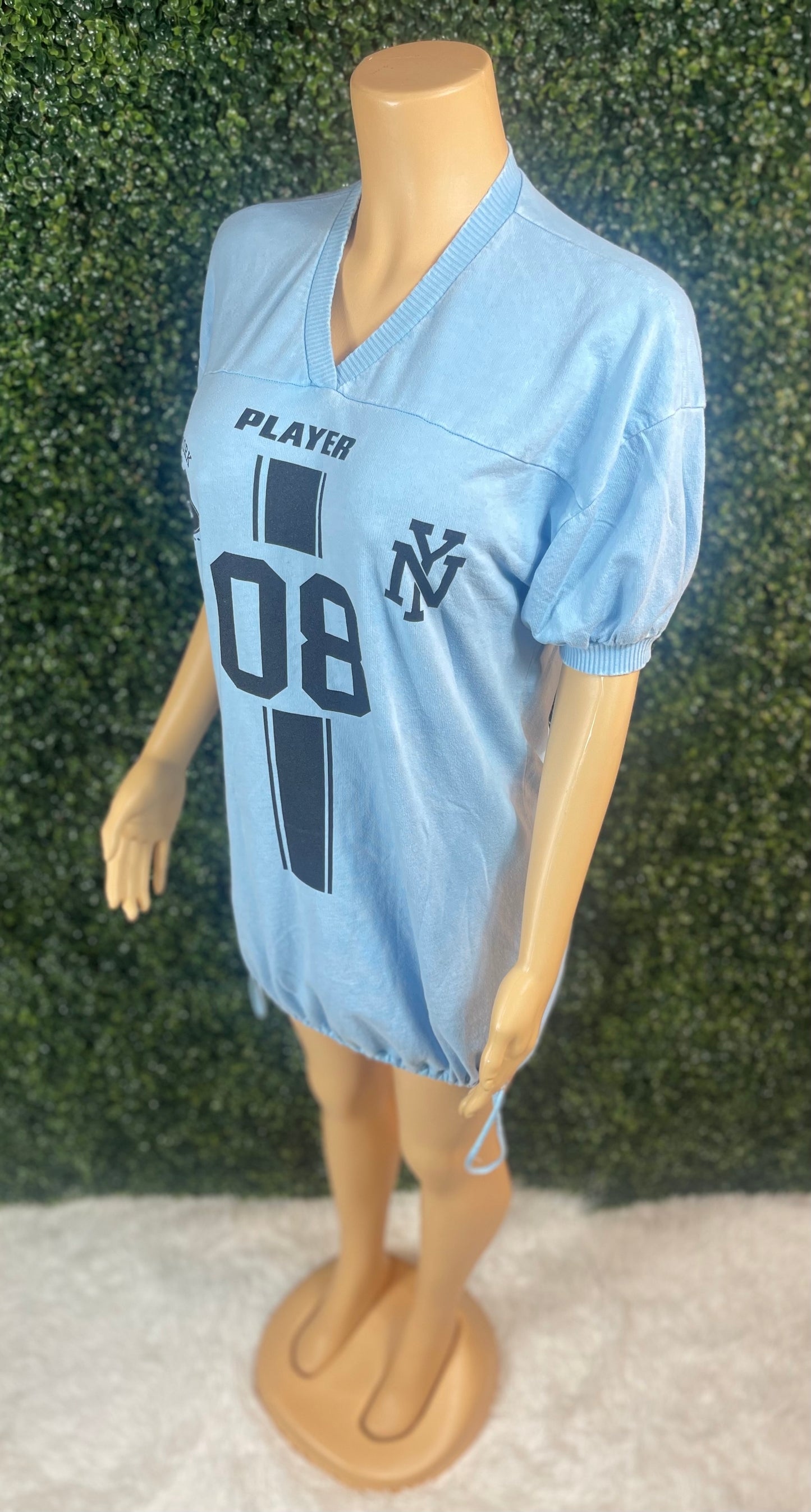 PLAYER